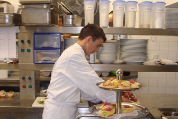hot117E29A91F-A64D-D247-991E-3A678566F9C2.jpg