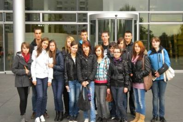 obraz6C81F4FE7-1658-9368-33F9-6C077B2D71FA.jpg